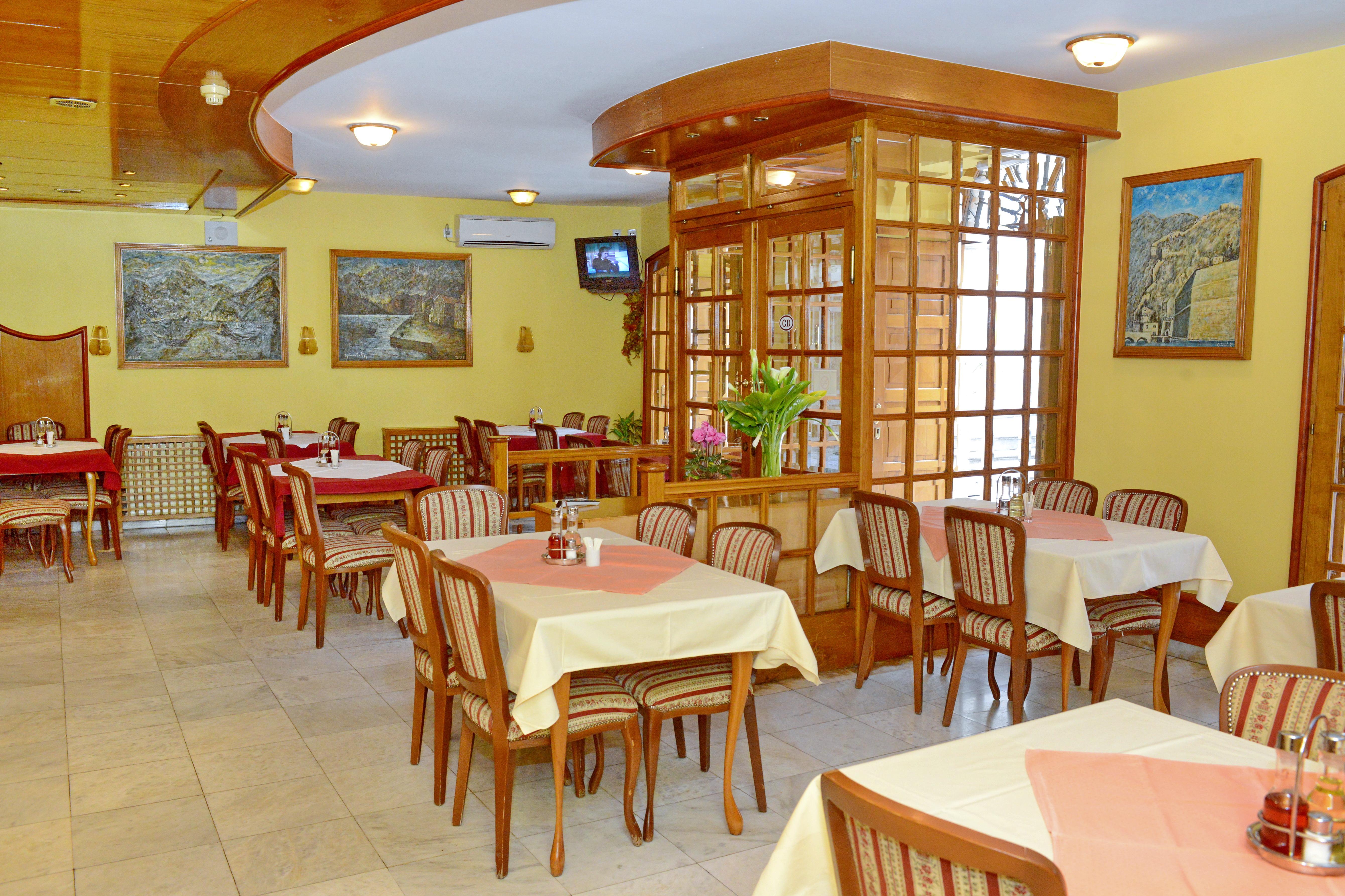 Hotel Marija Kotor Exterior foto
